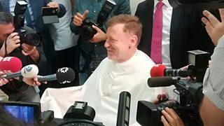 CHP'li Aytuğ Atıcı OHAL bitince sakallarını kesti