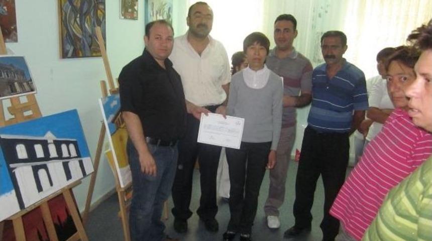 Engelleri Aşıp Resim Yaptılar...