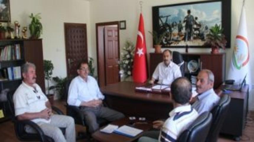 İl &Ouml;zel İdaresi İl Genel Meclisi Tarım Komisyonu &Uuml;yelerinden Gıda, Tarım Ve Hayvancılık İl M&uuml;d&uuml;r&uuml; Yılmaz&rsquo;a Ziyaret