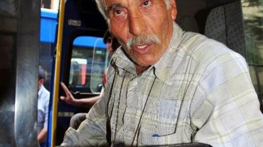 Kayınbiraderini bastonla &ouml;ld&uuml;rd&uuml;