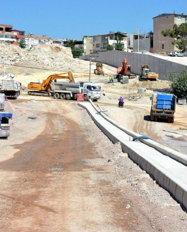 İzmir'de Hatay-Karabağlar Kestirmesi Yüzde 70 Tamamlandı