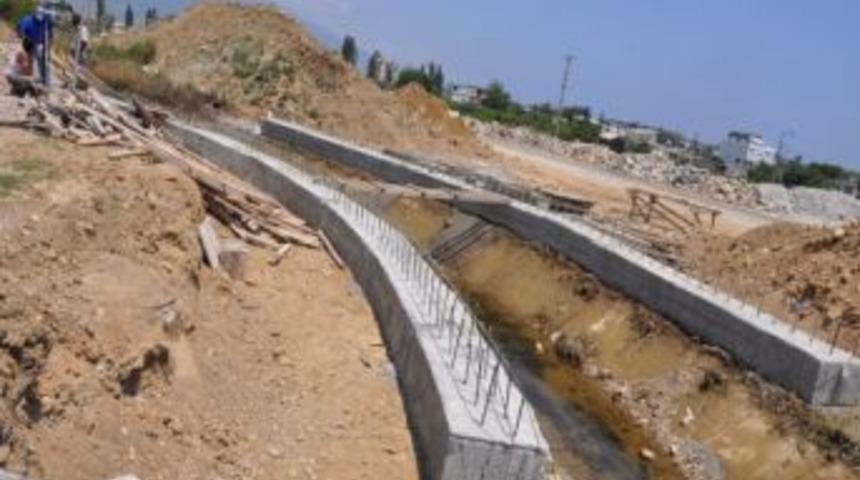 Anamur'da Yeni &Ccedil;evre Yoluna Yeni K&ouml;pr&uuml;