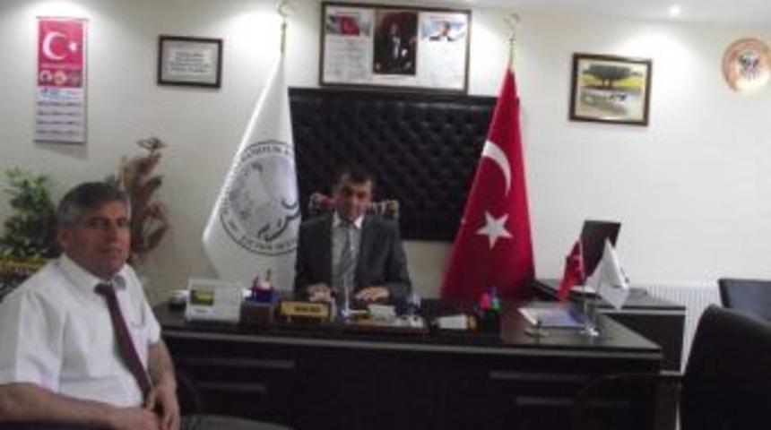 Tarım M&uuml;d&uuml;r&uuml; Ali Selvi, Damızlık Koyun Ke&ccedil;i Birliği&rsquo;ni Ziyaret Etti