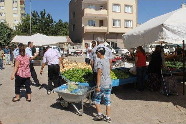 Devrilen Çadır Direği Bir Kişiyi Yaraladı