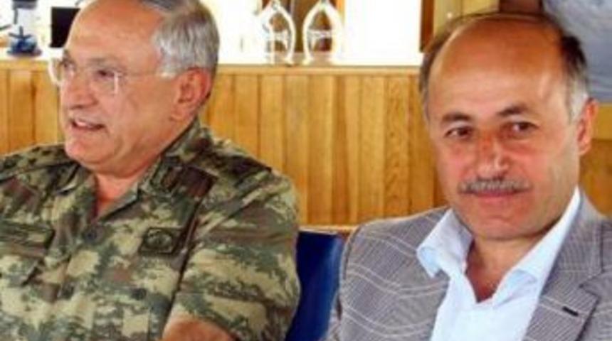 3. Ordu Komutanı Ardahan'a geldi