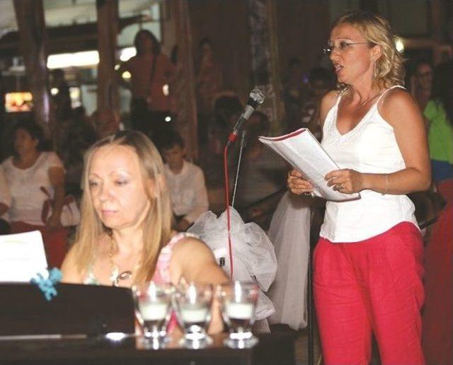 Selçuk'ta Piyano Tınıları İle Dolu Bir Gece Yaşandı