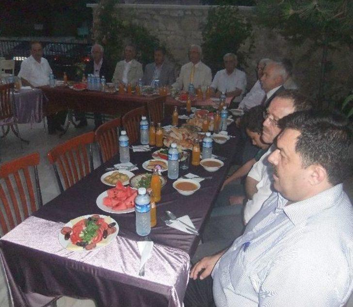 Sosyal Yardım Ve Kültür Vakfı'ndan İftar G1