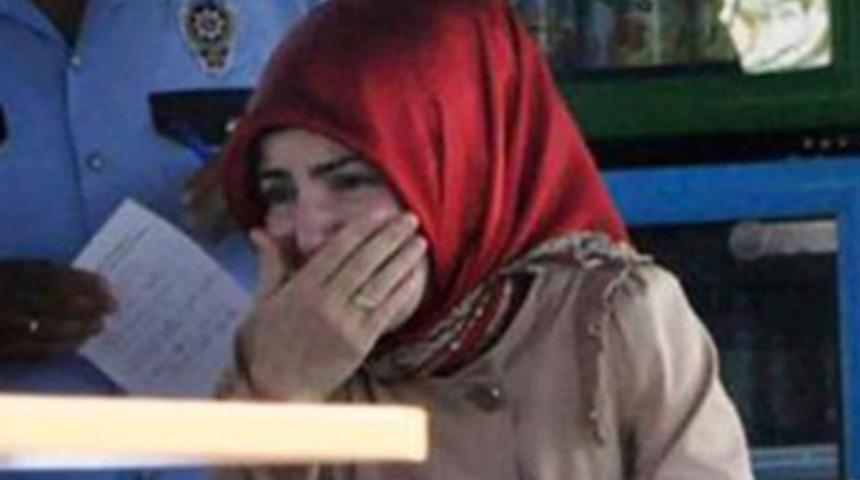 T&uuml;rbanlı &ouml;ğretmene yumruklu saldırı