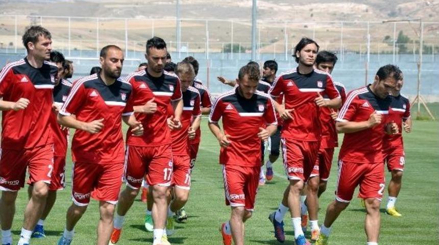 Sivasspor, Yeni Sezon Hazırlıklarına Devam Ediyor