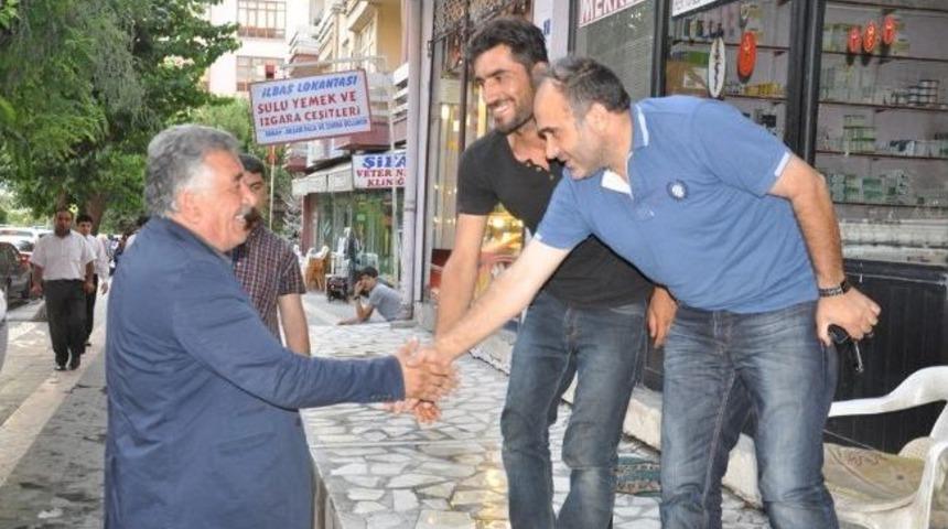 Başkan Sadak&rsquo;tan Esnafa Ramazan Ziyareti