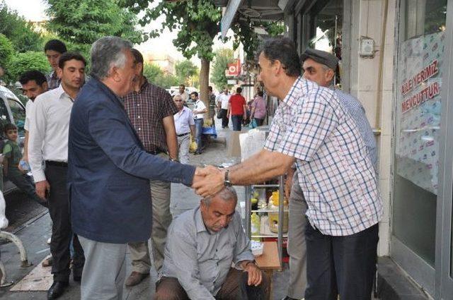 Başkan Sadak’tan Esnafa Ramazan Ziyareti