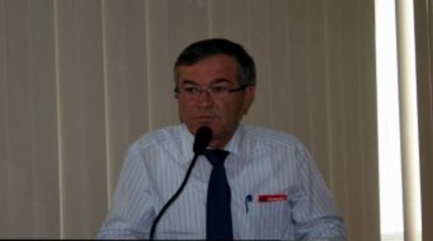 Kars&rsquo;ta Diğer İllere G&ouml;re Yol &Ccedil;alışmaları Y&uuml;zde 50 Geri Kalıyor