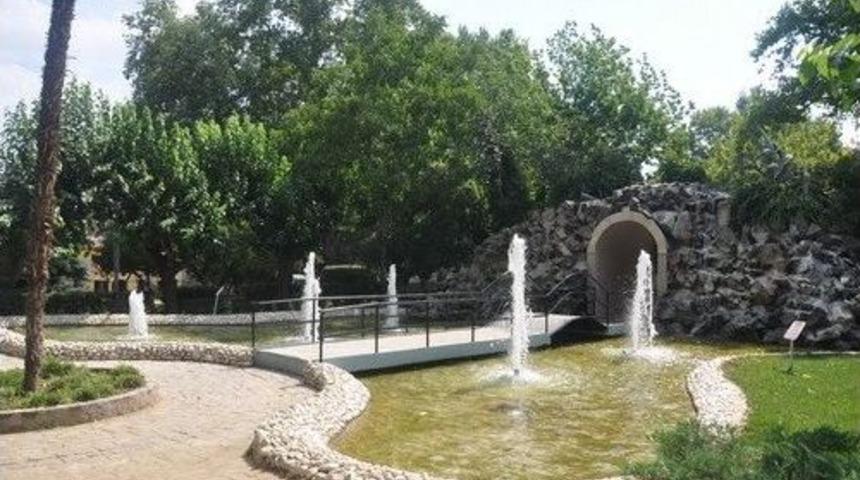 Salihli Kenan Evren Parkı Yenilendi