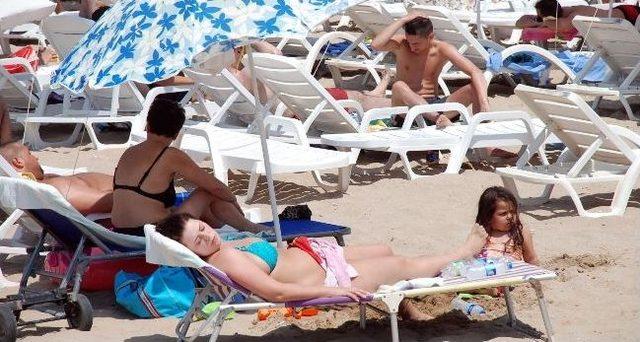 Didim Plajlarında Yoğunluk Devam Ediyor 2