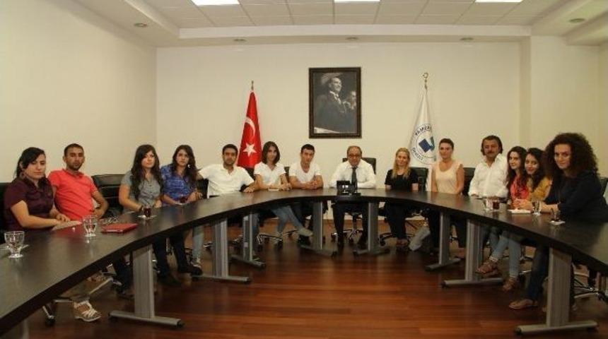 Azerbaycanlı &Ouml;ğrencilerden Rekt&ouml;r Bağcı&rsquo;ya Ziyaret