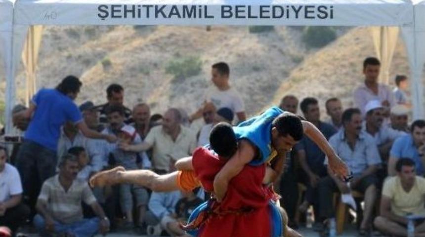 Gaziantep&rsquo;te 10. İbrahimşehir Araştırmalı Aba G&uuml;reşi D&uuml;zenlendi