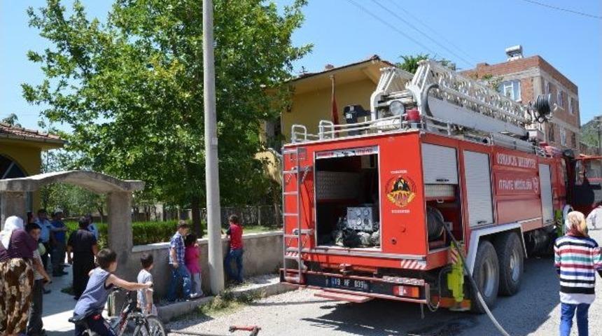 Kur&rsquo;an Kursunda Alev Alan T&uuml;p Korkuttu