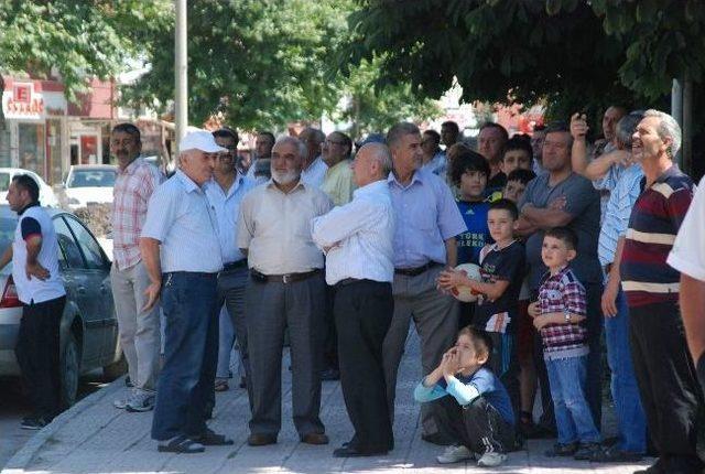 Tokat&rsquo;ta &Ccedil;atı Yangını 1