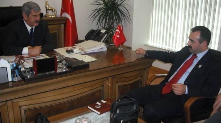 T&uuml;rkiye Gaziler Vakfı'ndan Mhp'ye Ziyaret
