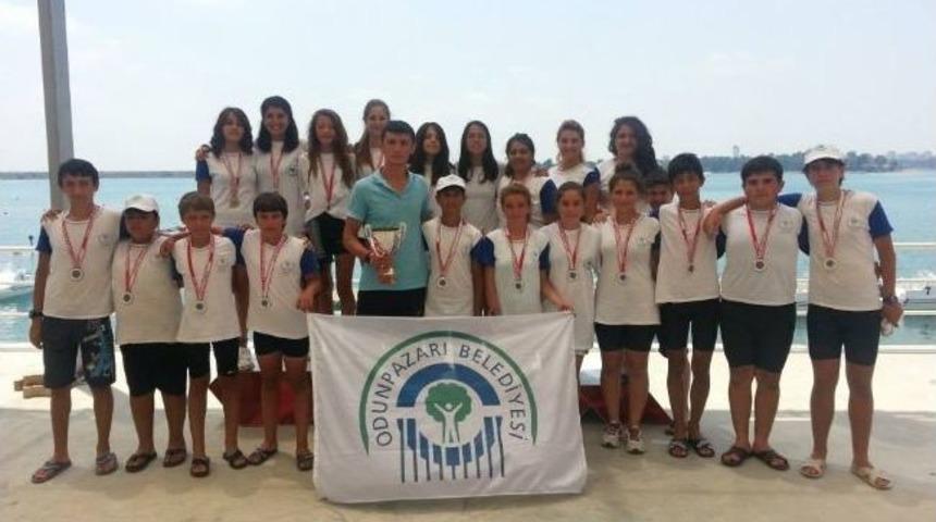 Eskişehir&rsquo;in Şampiyon Kanocuları