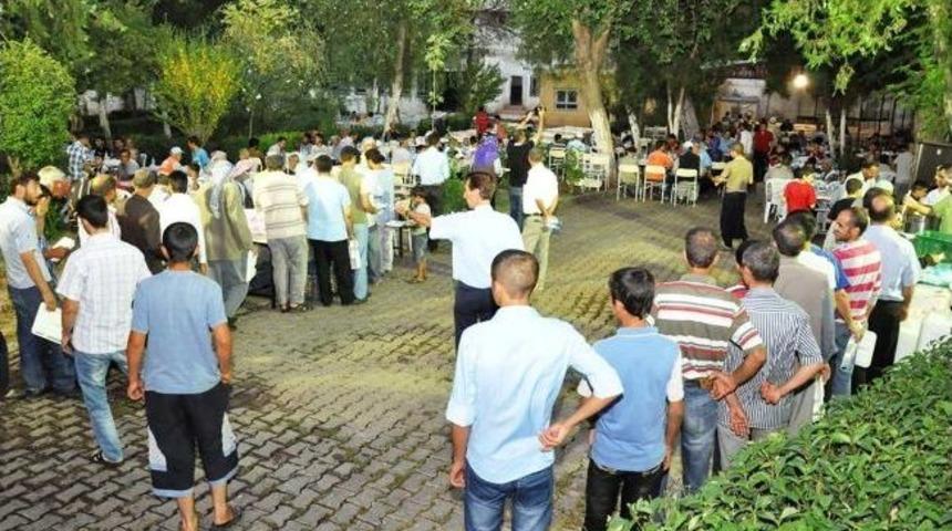 Siverek Belediyesi Ramazan Ayı Boyunca İftar Yemeği Verecek