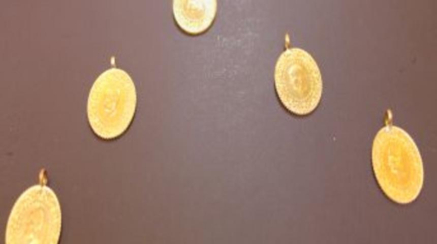 Piyasada &Ccedil;eyrek Altın Kalmadı