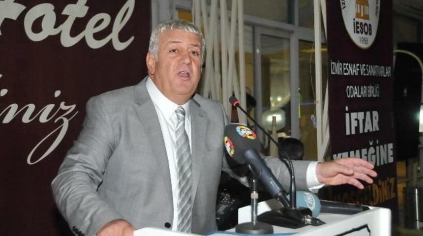 İzmir Esnaf Sanatkarlar Odaları Birliği Başkanı Zekeriya Mutlu