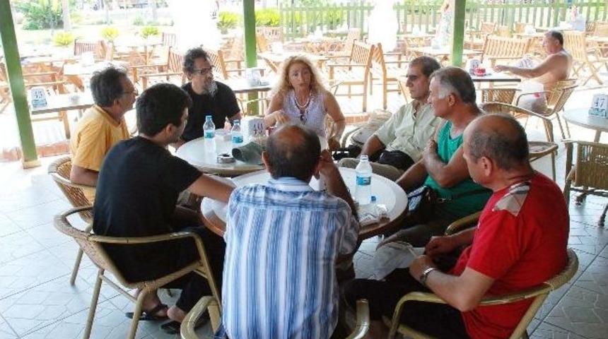 Didim&rsquo;de Edebiyat&ccedil;ılardan Perşembe Buluşmaları