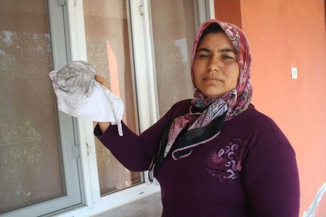 K&ouml;m&uuml;r&uuml;n Tozunu R&uuml;zgar Savurunca Belde Halkı Isyan Etti! 2