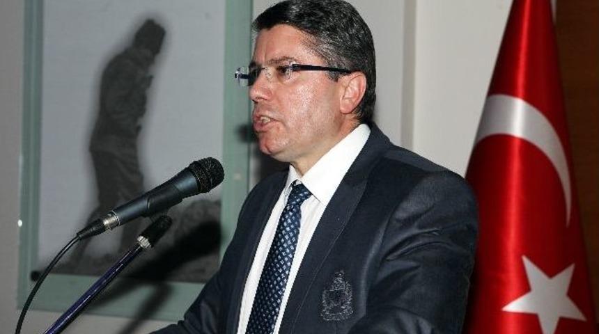 Atat&uuml;rk &Uuml;niversitesinde Geleneksel Uluslararası 7. Yaz Okulu