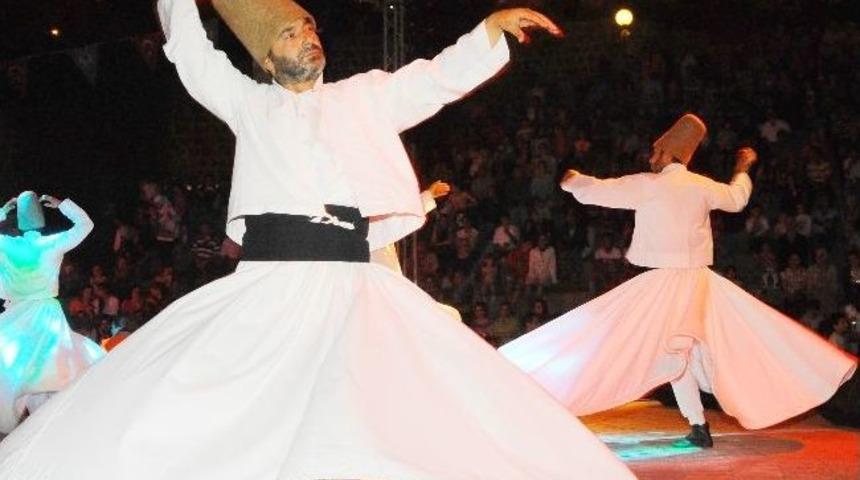 Zağnos Vadisi'nde Semazen Ve İlahi Keyfi