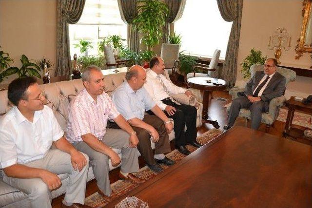 Diyanet Mensupları Derneği nden Vali Savaş&rsquo;a Ziyaret 2