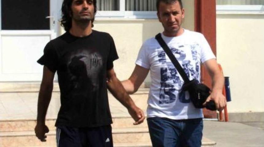 Mersin'de G&ouml;zaltına Alınan 'Gezi' Eylemcileri Adliyeye Sevk Edildi