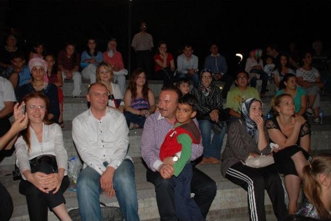 Cumhuriyet Parkı&rsquo;nda Ramazan Keyfi Yaşanıyor