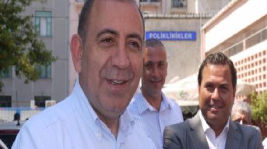 G&uuml;rsel Tekin: Biber Gazı, Bombadır