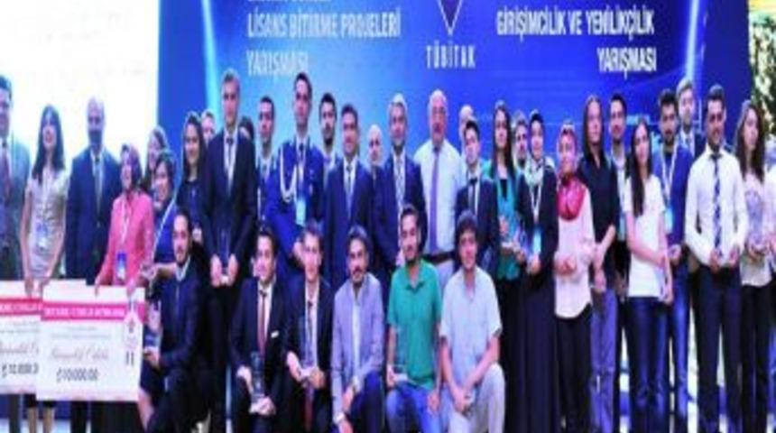 PA&Uuml;&rsquo;l&uuml; &Ouml;ğrenciler T&Uuml;BİTAK Yarışmasında Birinci Oldu