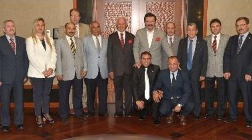 K&uuml;tahya Heyeti'nden Tobb Başkanı Hisarcıklıoğlu&rsquo;na Ziyaret