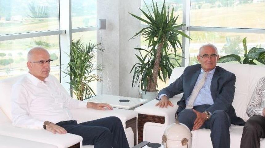 Başkan Yılmaz, Kayar'ı Ziyaret Etti.