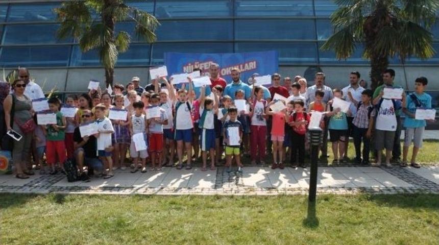 Minik Sporcuların Sertifika Sevinci