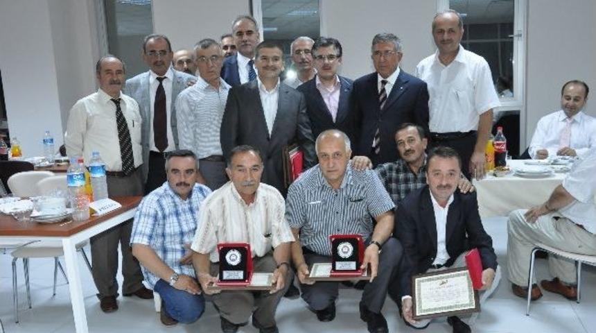 İl &Ouml;zel İdaresi &Ccedil;alışanları İftarda Buluştu