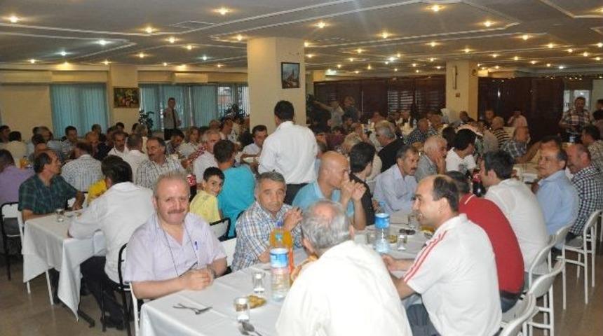 Zonguldak Belediyesi Personeli İftar Yemeğinde Biraraya Geldi