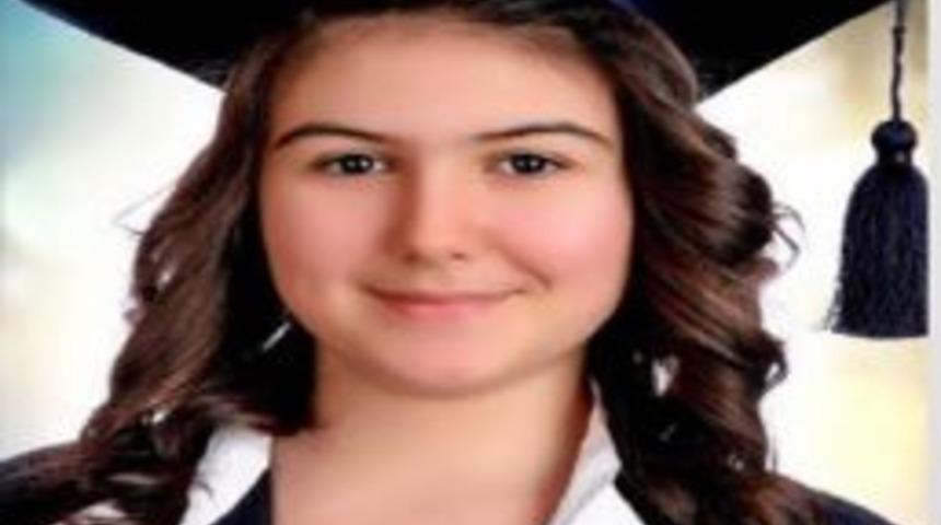 Sa&uuml; Vakfı Koleji Yine T&uuml;rkiye Birincisi &Ccedil;ıkardı