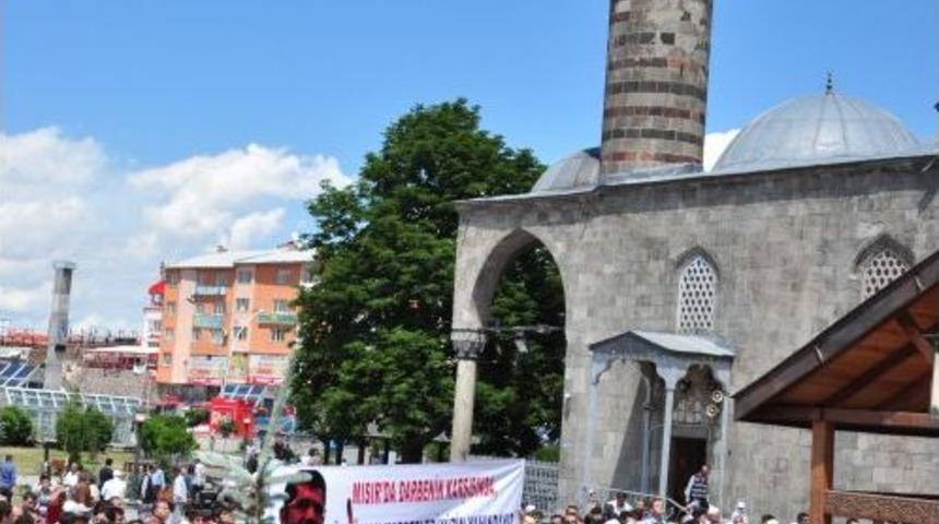 Erzurum&rsquo;da Mısır&rsquo;daki Askeri Darbe Protesto Edildi