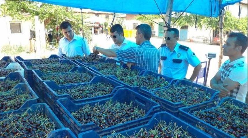 Kaymakam İshak &Ccedil;ınar&rsquo;dan Meyve Alım Merkezi'ne Ziyaret