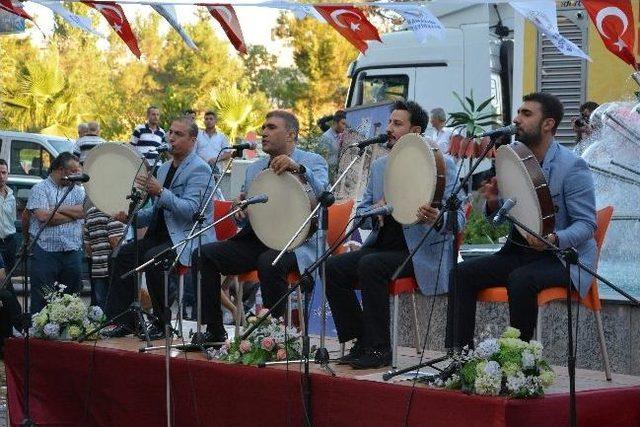 Belediyenin Ramazan Etkinliği Bu Kez Filistin Caddesi’ndeydi