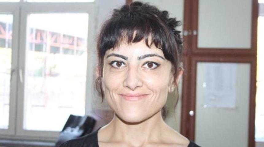 İşitme Engellilere Okuma-yazma Kursu