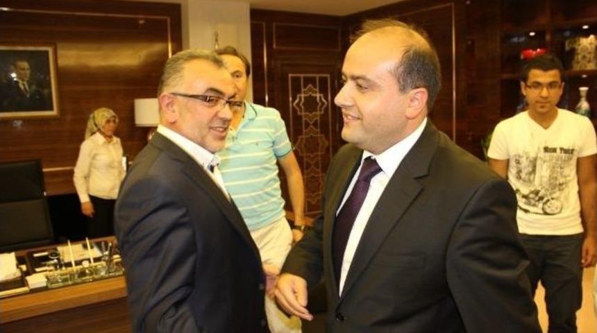 Ak Parti Bolu Teşkilatı Ankara&rsquo;ya &Ccedil;ıkartma Yaptı