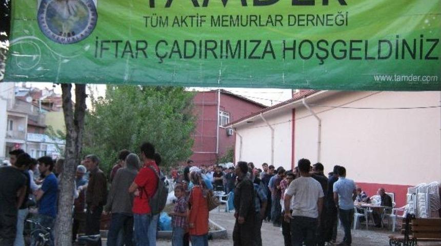 Tamder'den 600 Kişiye İftar