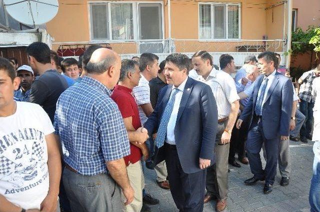 Maden İş&ccedil;isi G&ouml;zyaşları Arasında Toprağa Verildi 2