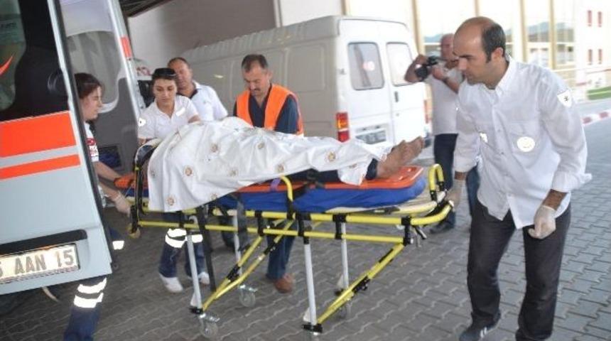 Turgutlu&rsquo;da Trafik Kazası: 2 Yaralı